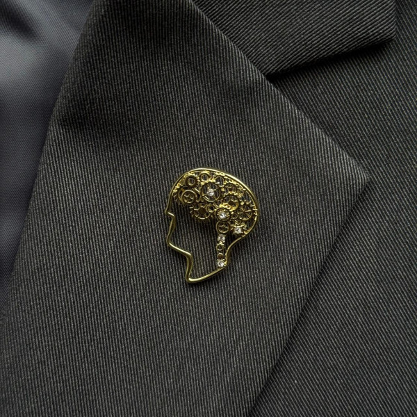 Брошь интеллект в золоте