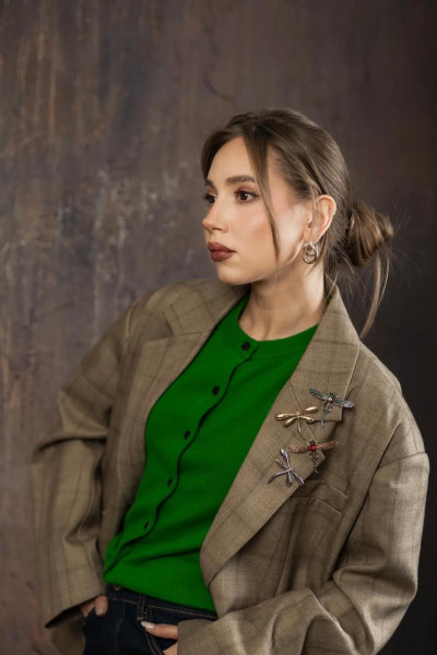 Зеленый кардиган