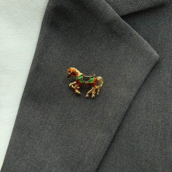 Брошь Цирковой скакун