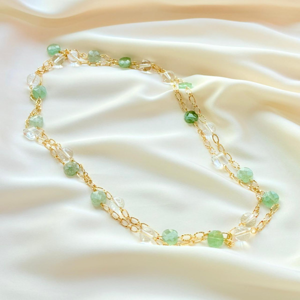 Сотуар из  хрусталя и нефрита