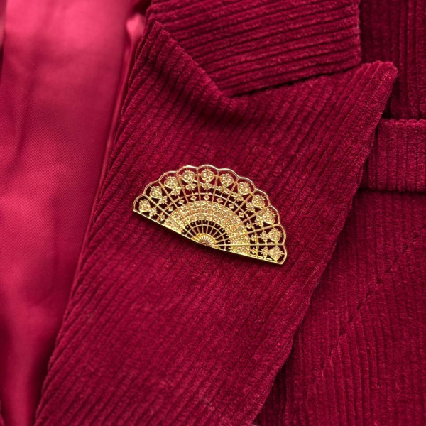 Брошь веер в золоте