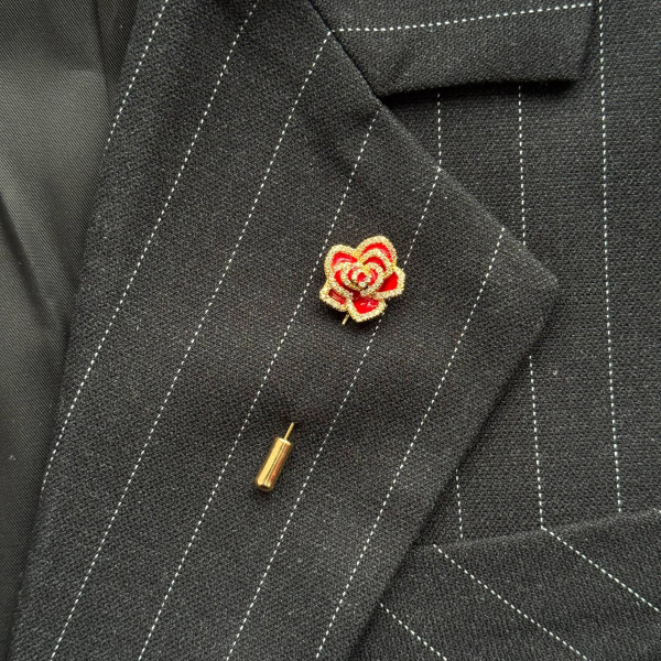 Брошь-булавка Роза