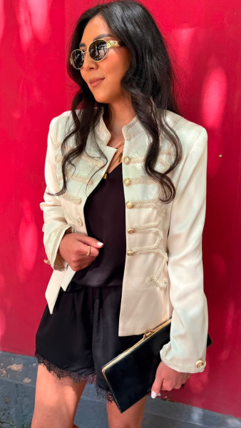 Napoleon Jacket / Гусарский жакет молочный из атласа